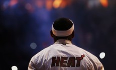 九游娱乐首页-卡塞米罗统治全场，荷兰硬仗取胜埃及—现代足球的战术博弈与意志较量