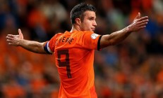 九游体育平台-绿茵场上的双重证明，尼日利亚对阵几内亚的非洲崛起，与C罗在焦点战中重铸传奇