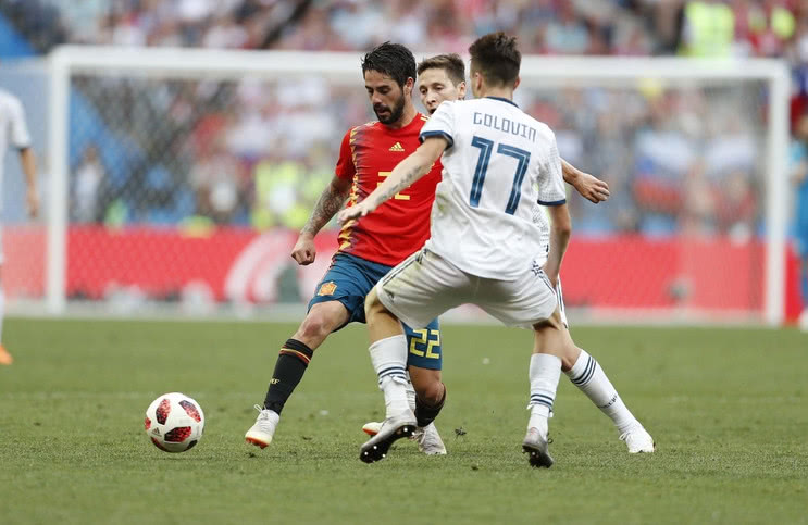 俄罗斯球队惊艳亮相,晋级淘汰赛 俄罗斯球队惊艳亮相,晋级淘汰赛