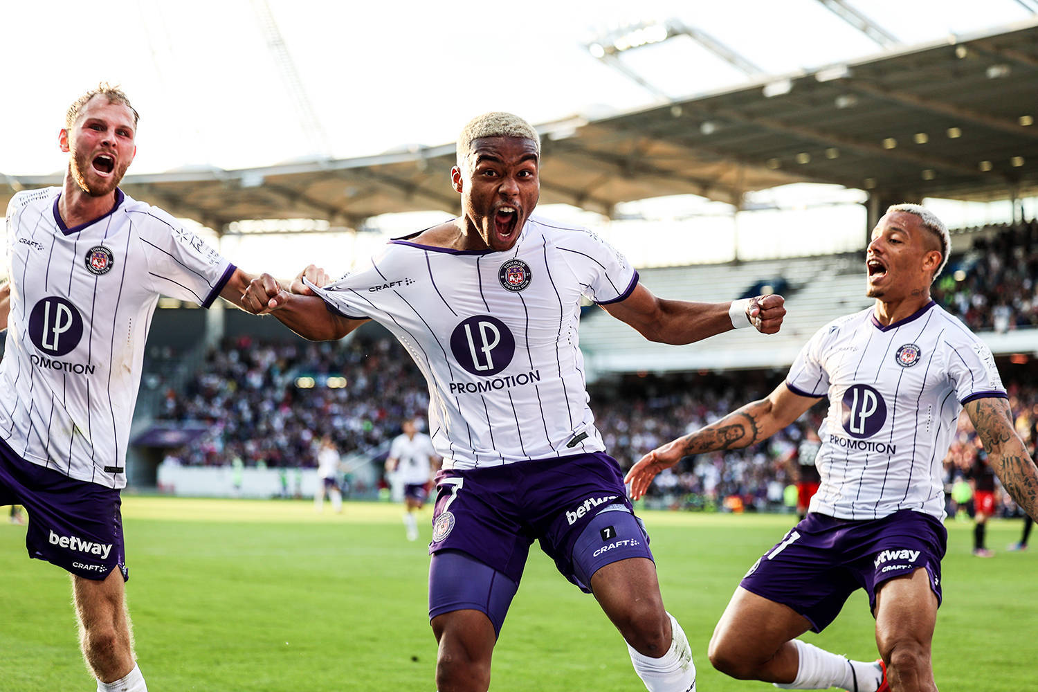 摩纳哥客场逆袭,击败图卢兹收获关键胜利 摩纳哥客场逆袭,击败图卢兹收获关键胜利