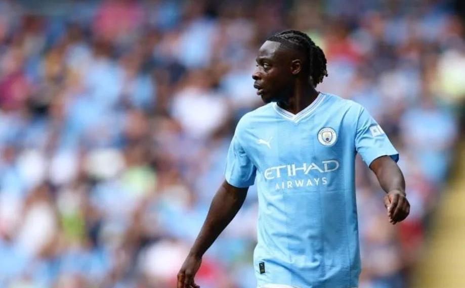 里昂客场告捷,取得关键胜利 里昂客场告捷,取得关键胜利