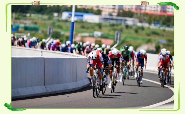 自行车赛事进行激烈角逐,领先者脱颖而出的简单介绍 自行车赛事进行激烈角逐,领先者脱颖而出的简单介绍