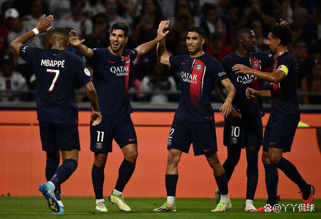 勒沃库森客场战胜了弗兰克福，取得关键胜利的简单介绍