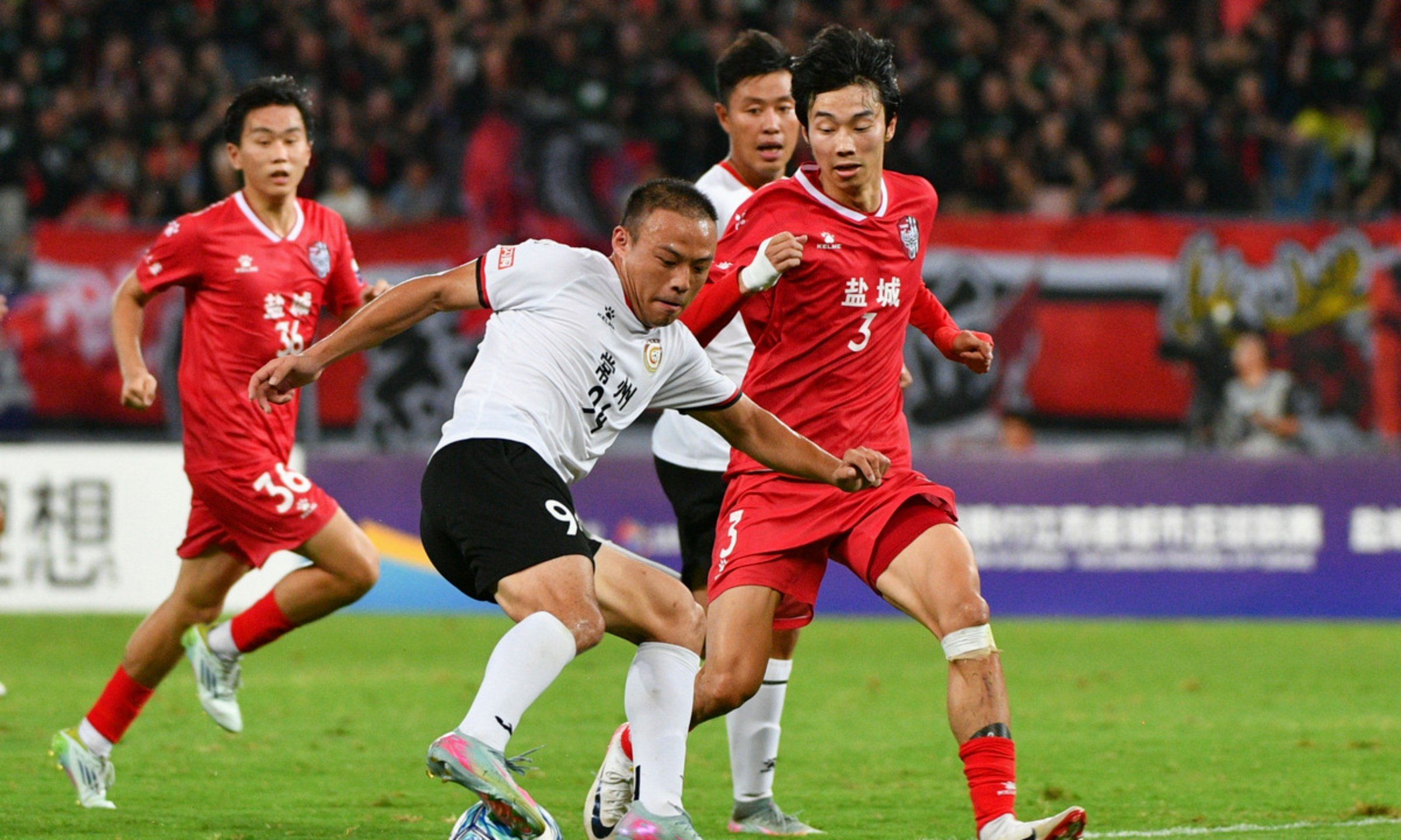 包含球队心态失衡遭遇连败，救火大任在身的词条