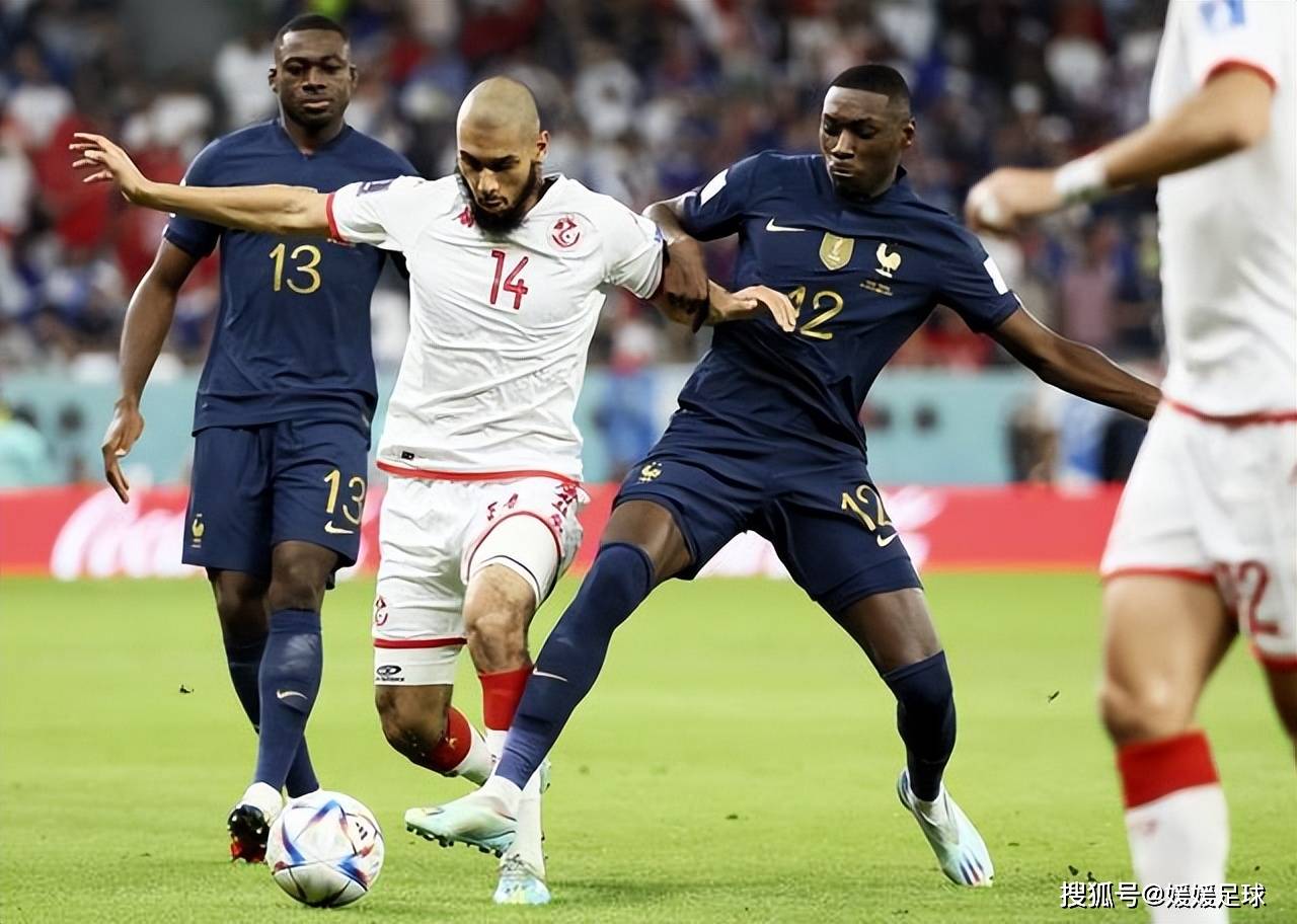 法国队完胜波兰队，波尔扛起全队