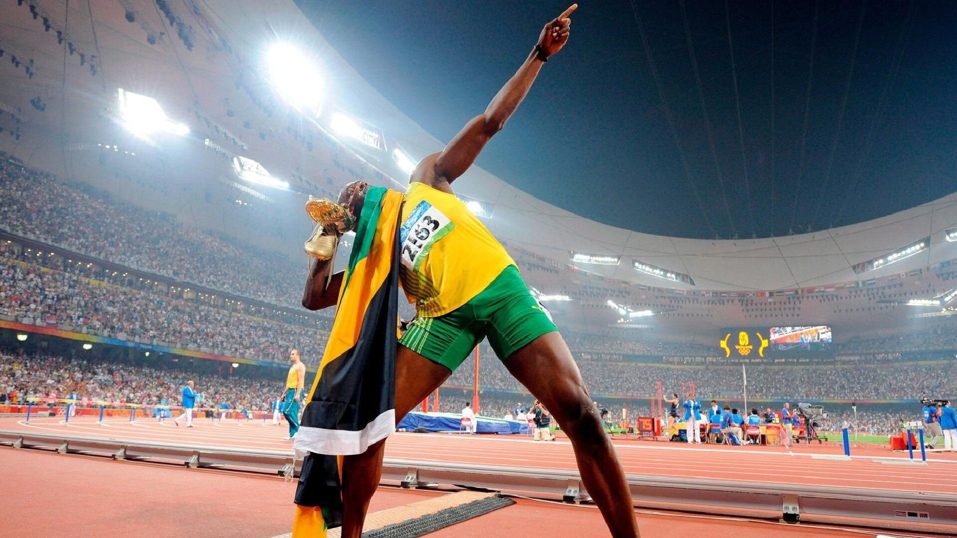 狼群噬金州，赞歌响东岸，当德罗赞在决战时刻定义伟大