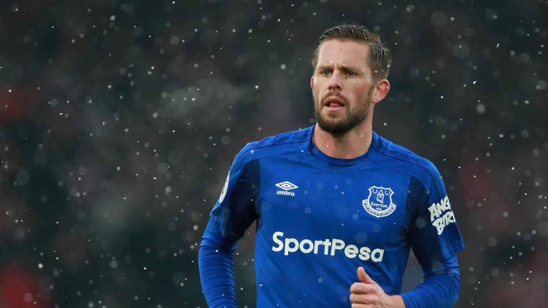 迪巴拉一锤定音，巨星光芒照亮比利时与比利亚雷亚尔的战术迷宫