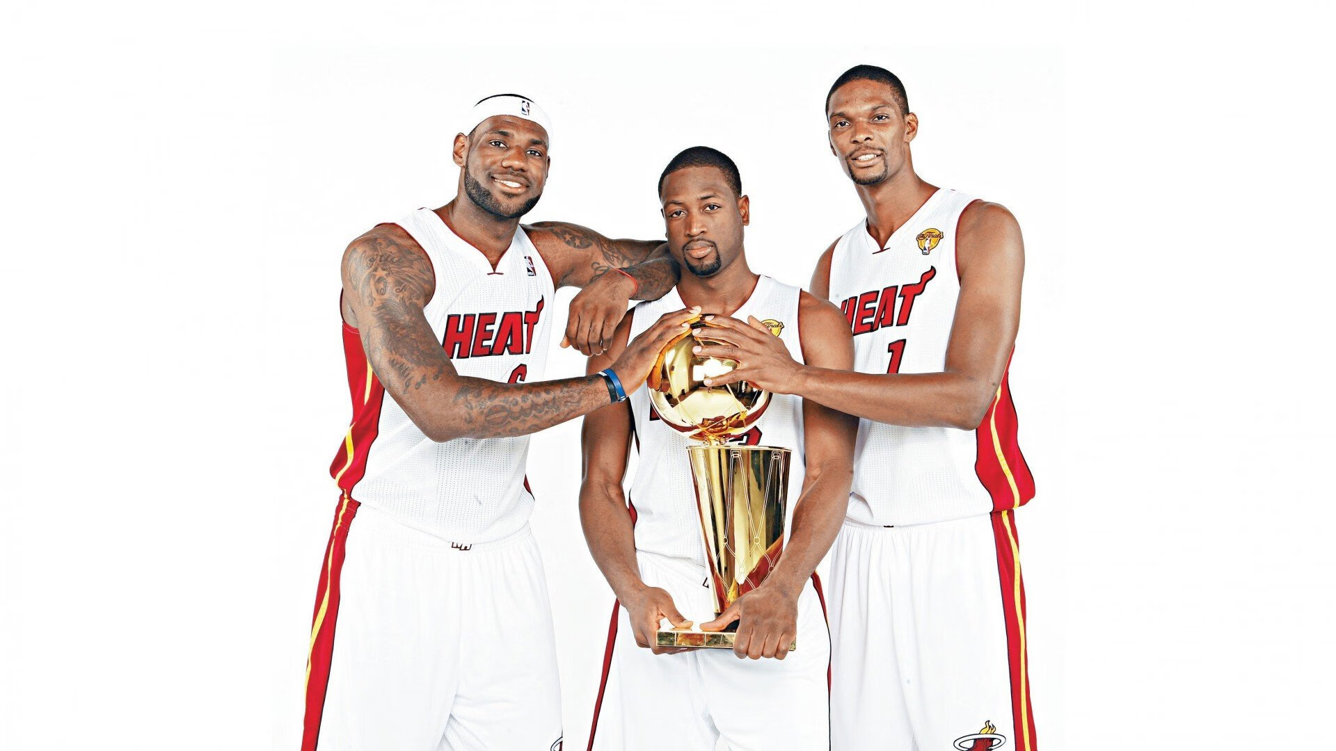 当翡翠绿遇见红黑色，基米希在爱尔兰对阵AC米兰的史诗舞台上起舞