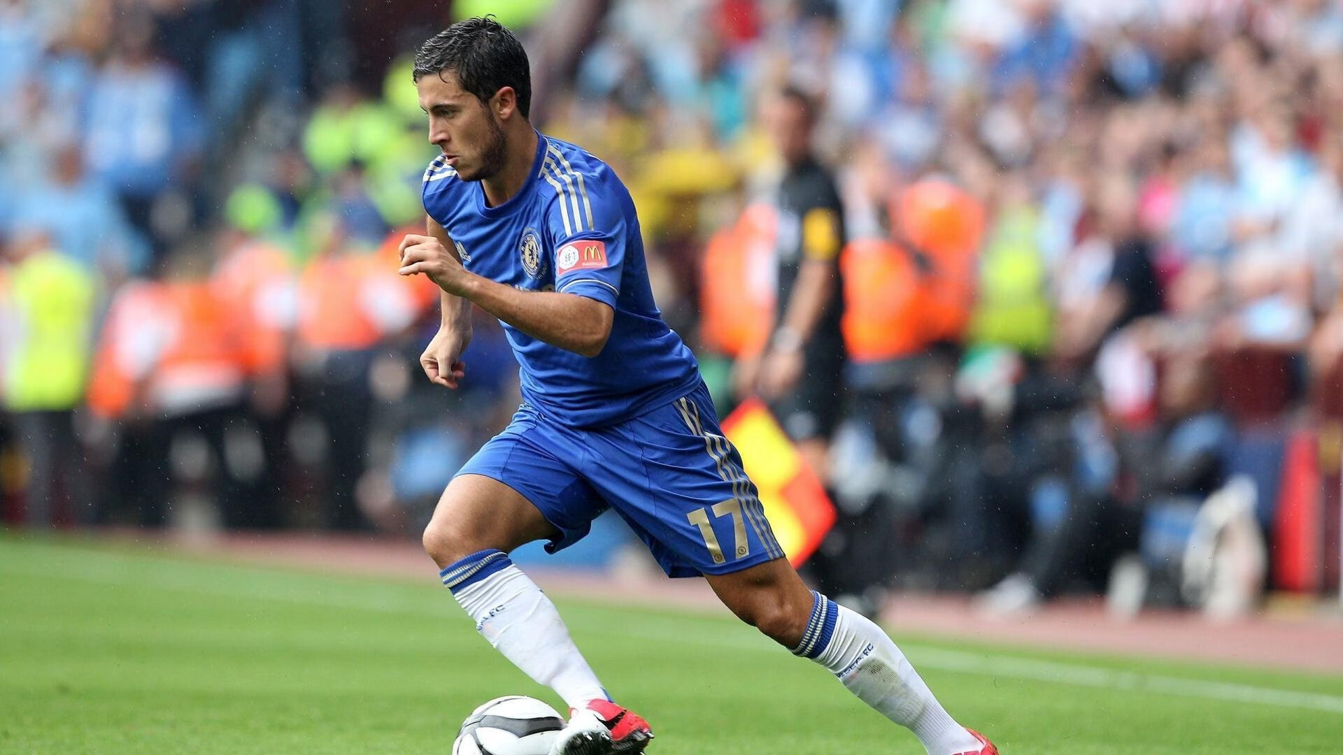 卡塞米罗统治全场，荷兰硬仗取胜埃及—现代足球的战术博弈与意志较量